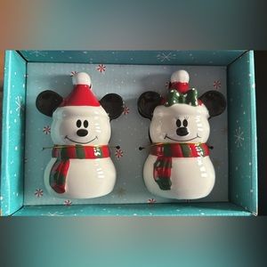 Mickey & Minnie Christmas Salt and Pepper Ceramic Shaker